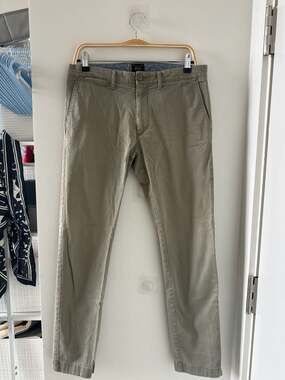 J.Crew 484 Slim-fit Stretch Chino Pants in Olive Green 31x32